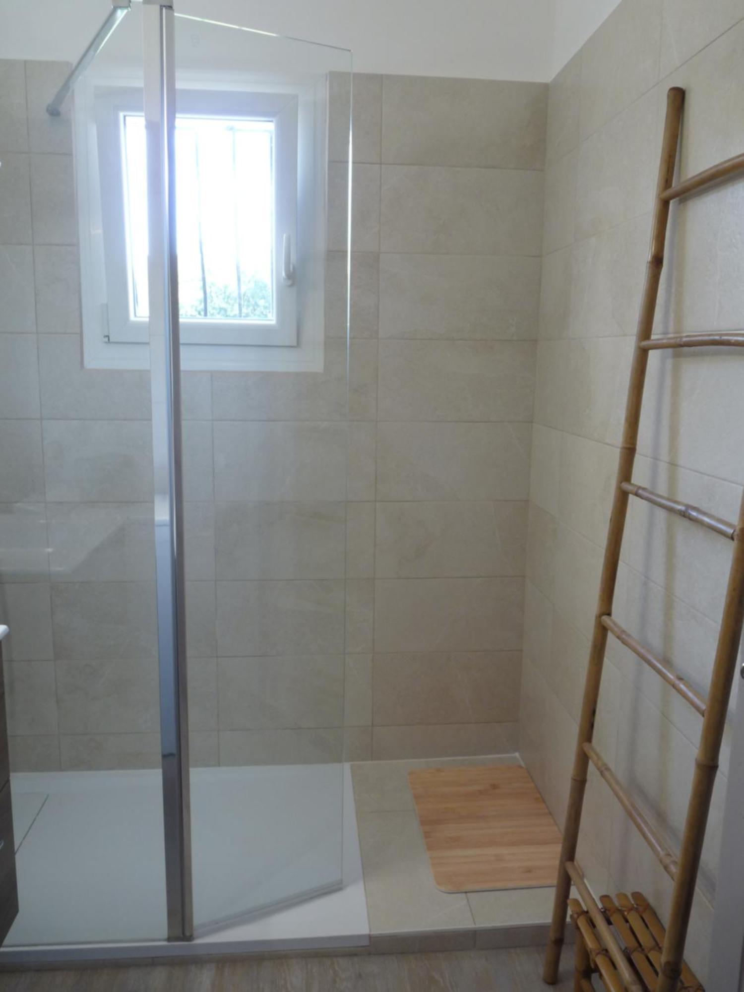 Appartement Independant Dans Villa, Entre Frejus Et St Raphael Kültér fotó