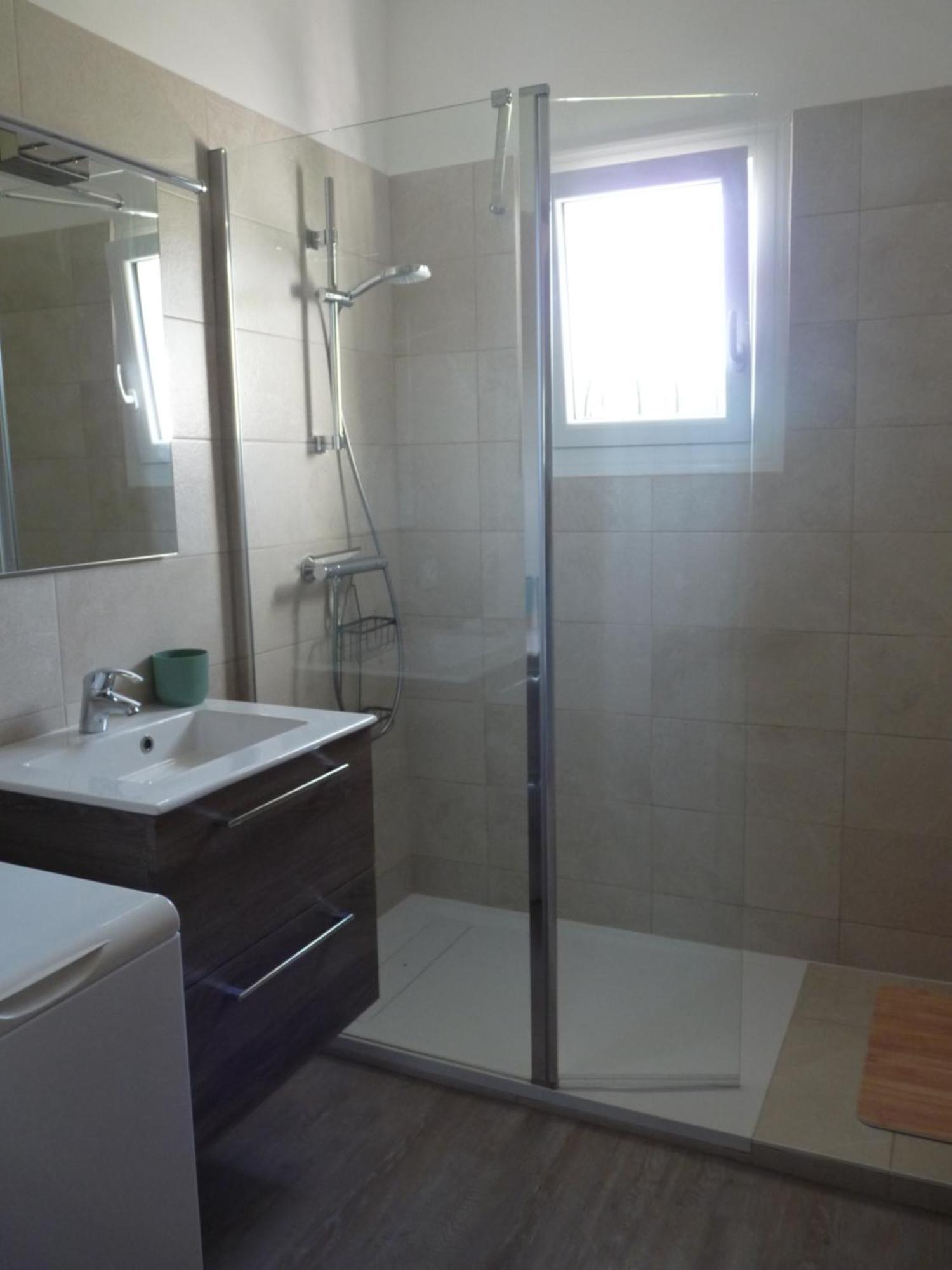 Appartement Independant Dans Villa, Entre Frejus Et St Raphael Kültér fotó